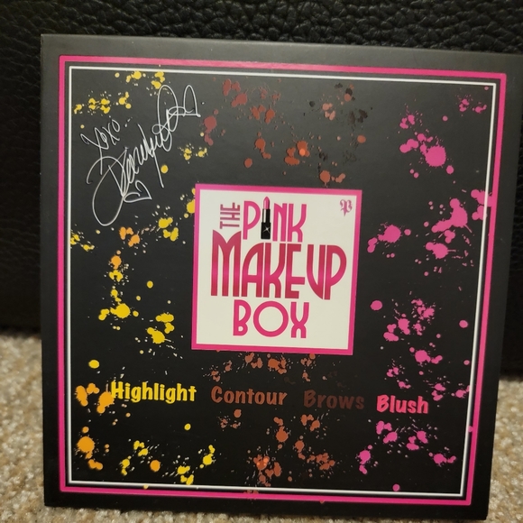 Makeup The Pink Makeup Box Contourhighlight Palette Poshmark